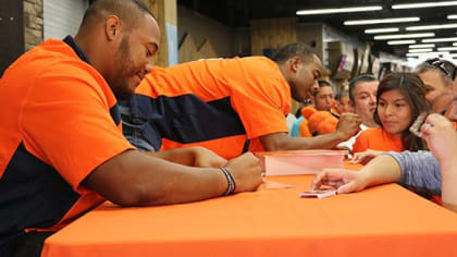 Denver Broncos on X: Ready for prime time. #SNF x #HispanicHeritageMonth   / X