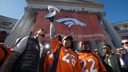 Broncos CB Chris Harris: 80 percent of interceptions start in bed or in a  comfortable chair - Denverite, the Denver site!