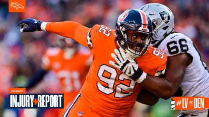 Denver Broncos defensive tackle Jonathan Harris (92) against the Minnesota  Vikings during a NFL football game Saturday, Aug 27, 2022, in Denver. (AP  Photo/Bart Young Stock Photo - Alamy