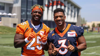 Russell Wilson on X: Let's Ride. @Broncos @jerryjeudy @SuttonCourtland   / X