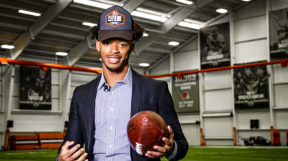 Cleveland Browns cornerback Greg Newsome II watches during a drill at the  NFL football team's practice facility Tuesday, June 6, 2023, in Berea,  Ohio. (AP Photo/Ron Schwane Stock Photo - Alamy