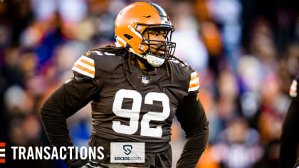 Who Is Browns Guard Michael Dunn? (How He Dominated Steelers)