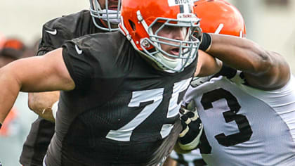 What are the Browns options with Joel Bitonio out?