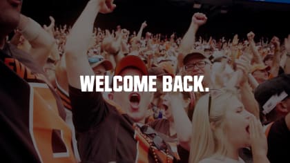 Cheering crowd welcomes Bengals home from LA