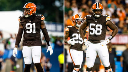 Cleveland Browns defensive end Isaiah Thomas (58) lines up for a play  during an NFL football game against the Cincinnati Bengals, Monday, Oct. 31,  2022, in Cleveland. (AP Photo/Kirk Irwin Stock Photo - Alamy