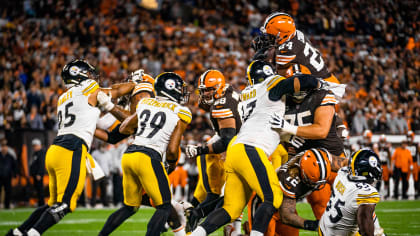 Miami Dolphins middle linebacker Raekwon McMillan (52) lines up against the  Cleveland Browns during an NFL football game, Sunday, Nov. 24, 2019, in  Cleveland. The Browns won the game 41-24. (Jeff Haynes/AP