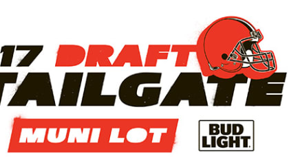 Host Your Fantasy Football Draft Party at Tailgate Social - Tailgate Social