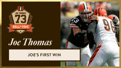 Joe Thomas Says Browns Should Draft Defensive Player with No. 1