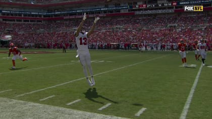 WATCH: Mike Evans Makes Unbelievable Catch Despite Buccaneers Getting  Dominated by Eagles