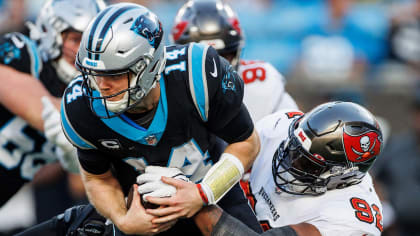 PHOTOS: Game action shots from Panthers-Buccaneers