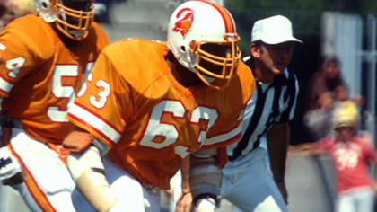 Tampa's GOAT Mountain of sports: Lee Roy Selmon, Derrick Brooks