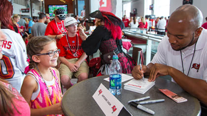 5 Reasons to become a Buccaneers Season Pass Member