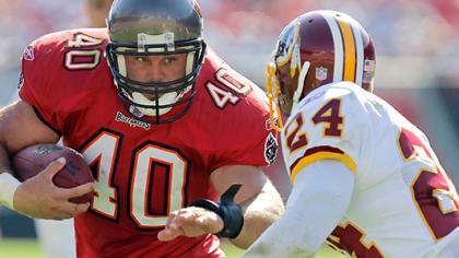 Mike Alstott..the A train! LOVED this guy when he played for Tampa  Bay.he was unstoppable!