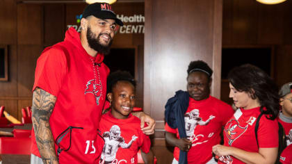 Bucs Mike Evans nominated for Walter Payton NFL Man of the Year Award - Bucs  Nation