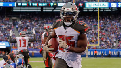 Report: Former Buccaneers' Super Bowl Champion Running Back Works