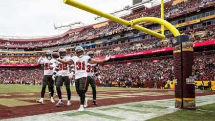 NFL 2021 Week 10: Washington Football Team vs Tampa Bay Buccaneers 1st  Quarter - Hogs Haven