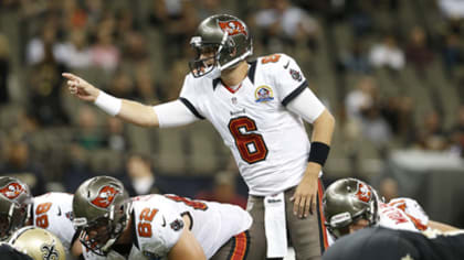 Bucs Re-Sign Orlovsky, Restructure Wright's Pact