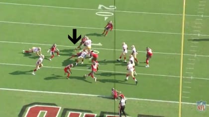 Reaction & Analysis To Bucs LB Lavonte David's Honest Assessment To His  Performance Last Season 