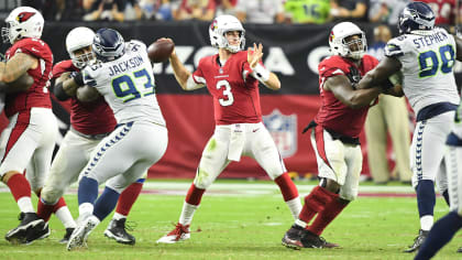 Quarterback Josh Rosen of the Arizona Cardinals throws a pass against