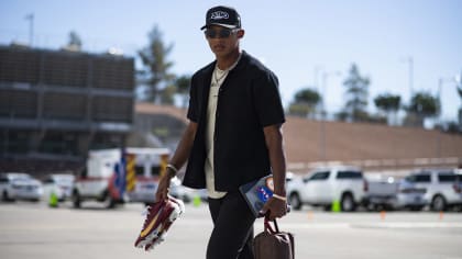 James Conner has become an emotional leader for the Cardinals, and other  notes before the Cardinals-Cowboys game