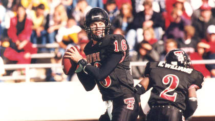 Kliff Kingsbury former QB says the hardest hit he ever took came