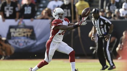 Oakland Raiders' Kenbrell Thompkins makes a long catch against