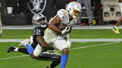 Chargers re-sign Justin Herbert's big play WR Jalen Guyton