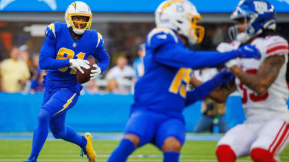 Chargers cruise past Giants