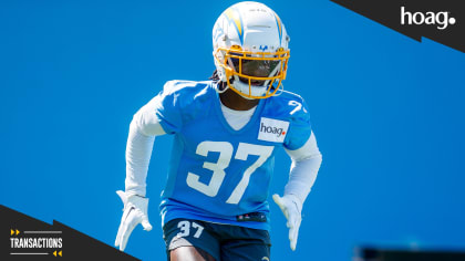 Los Angeles Chargers on X: we've signed two players to our active