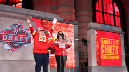 WATCH: James Droz Announces Chiefs' Selection of Nic Jones with 250th Pick  in the 2023 NFL Draft