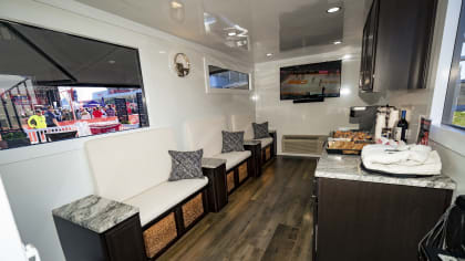 Kansas City Chiefs Suites & VIP Box - UrbanMatter