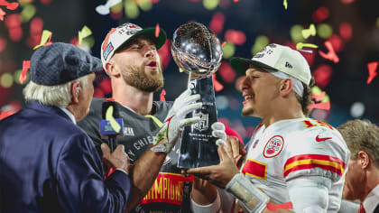 Chiefs' Frank Clark holds epic postgame interview after AFC title win