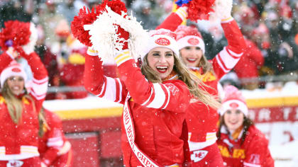 2.606 fotos e imágenes de Kansas City Chiefs Cheerleaders - Getty Images