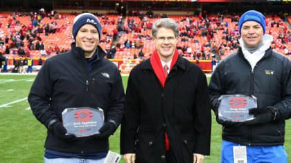 Clark Hunt to serve as drum leader for Chiefs vs. Bills