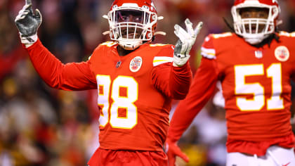 Kansas City Chiefs Vs Pittsburgh Steelers 2021-2022 Super Wild