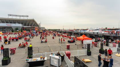 VIP Tailgate Party: Las Vegas Raiders at Kansas City Chiefs