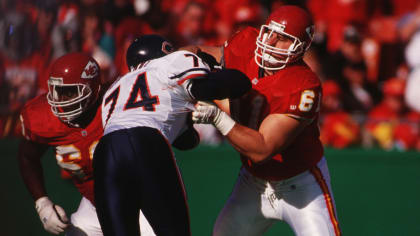 Former Chiefs C Tim Grunhard teases 'special treat' for '90s era fans