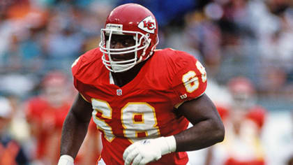 Former Kansas City Chiefs and Hall of Famer Bobby Bell on defense and pass  rushers 