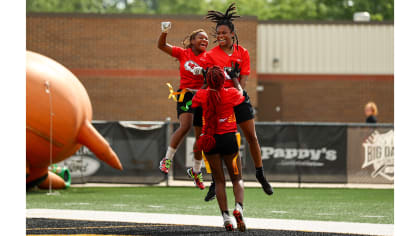 Girls Flag Football Club Attends the Chief's Home Opener!