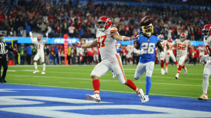 Thursday Night Football: Patrick Mahomes throws walkoff overtime touchdown  in thrilling Kansas City Chiefs win over Los Angeles Chargers