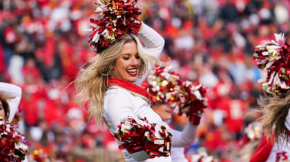 Kansas City Chiefs on X: Congratulations to this year's Chiefs Cheerleaders!  @ChiefsCheer Photo Gallery 