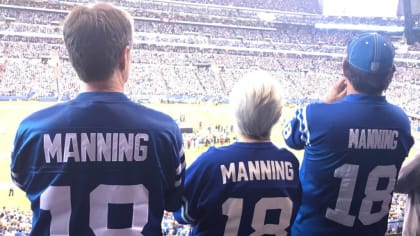 Colts fans' dilemma: See Peyton or sell tickets for big money