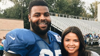 Johnathan Hankins Surprised His Girlfriend For Her Birthday – With A Ring!