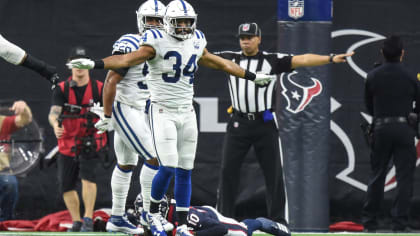 Colts add former player Mike Mitchell to coaching staff