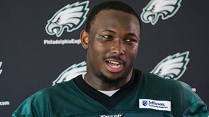 LeSean McCoy takes shot at Cowboys, Dak Prescott on Thanksgiving