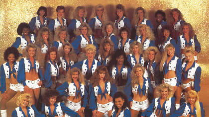 1995-1996 DALLAS COWBOYS CHEERLEADERS 8x11 SQUAD PHOTO