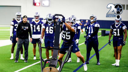 November 5, 2018: Dallas Cowboys linebacker Leighton Vander Esch (55)  during the NFL football game between the Tennessee Titans and the Dallas  Cowboys at AT&T Stadium in Arlington, Texas. Shane Roper/Cal Sport