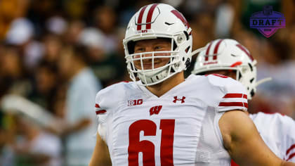 Chicago Confidential: Tyler Biadasz is 'heart of Wisconsin's