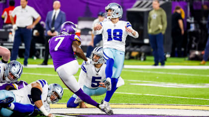 Dallas Cowboys defensive end Sam Williams' suplex tackle on Minnesota  Vikings RB mirrors his takedown vs. Detroit Lions in Week 7