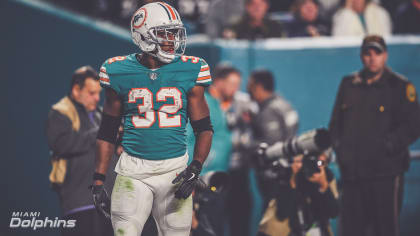 Dolphins Wide Receiver Kenny Stills wants to make the throwbacks